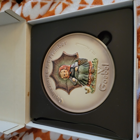 Geobel Hummel Plaque Collectors Clueb 1978 Hum 690 - Picture 3 of 10